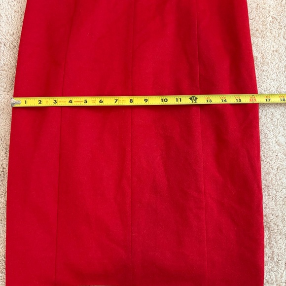 Akris Punto Red Wool Women's Sleeveless Dress Size US 4 Zipper Accent Career - Picture 16 of 16